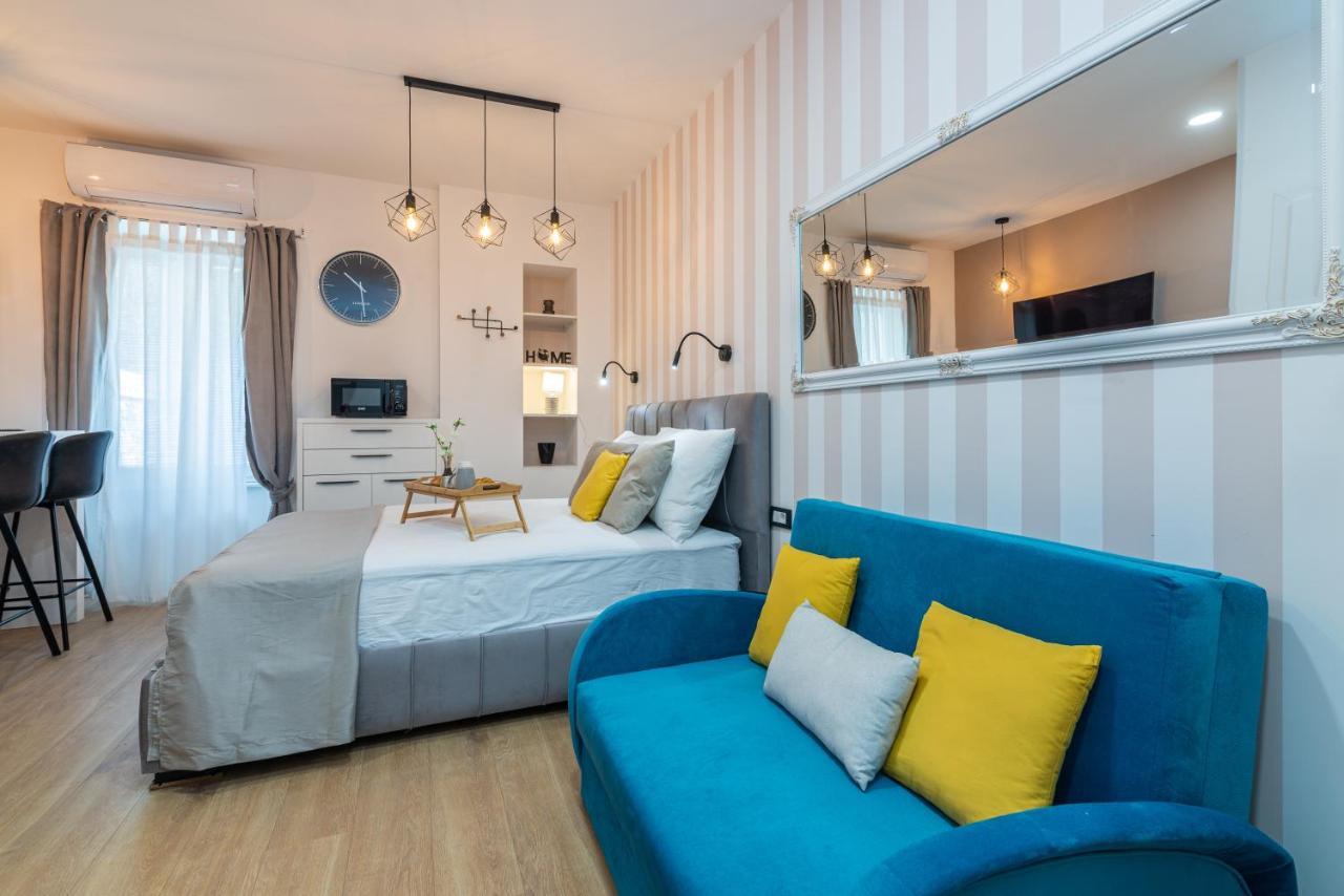 Apartments & Rooms Six 里耶卡 外观 照片