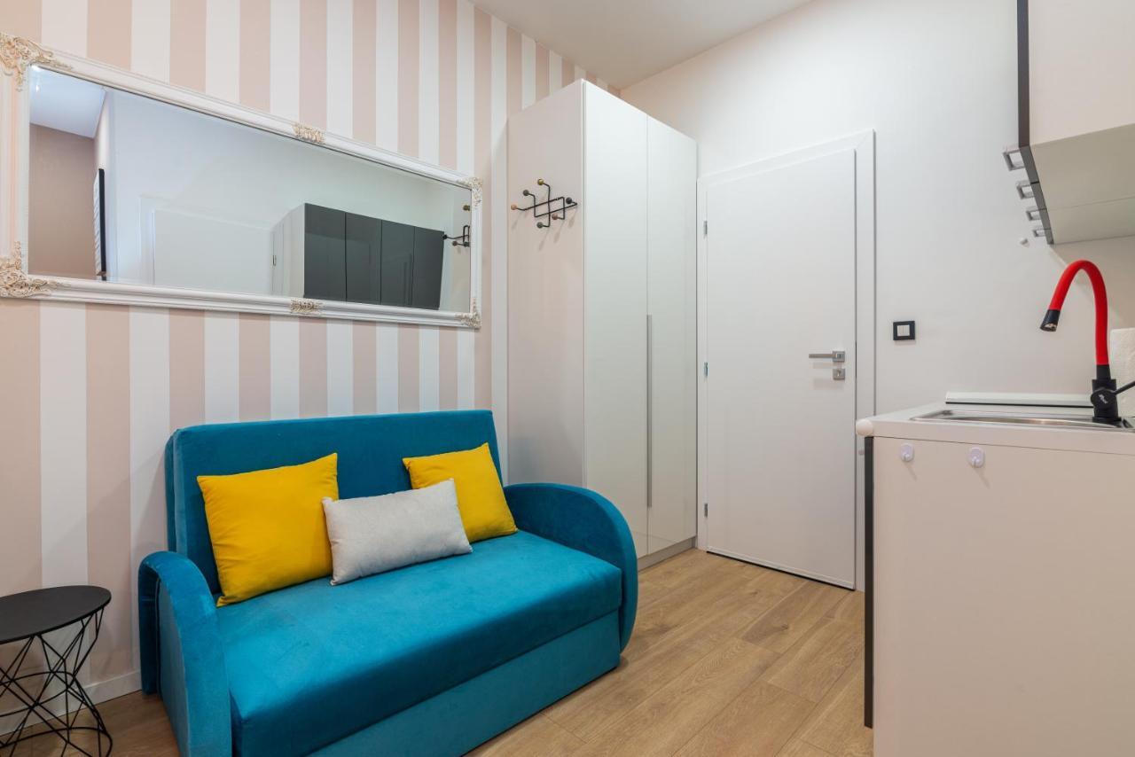 Apartments & Rooms Six 里耶卡 外观 照片